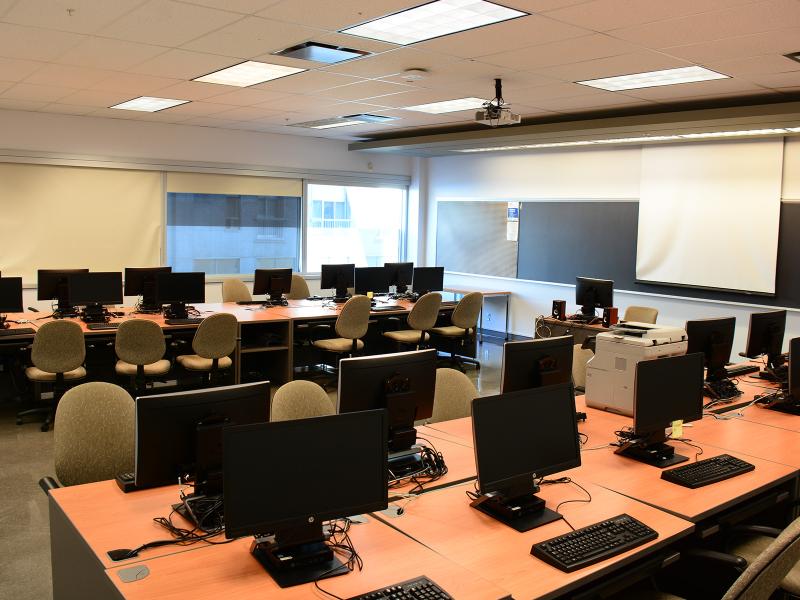 Laboratoire informatique au campus de Québec