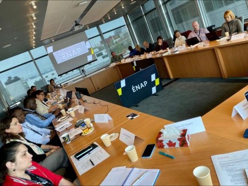 Table ronde des personnes participantes à la communauté pratique des relations internationales