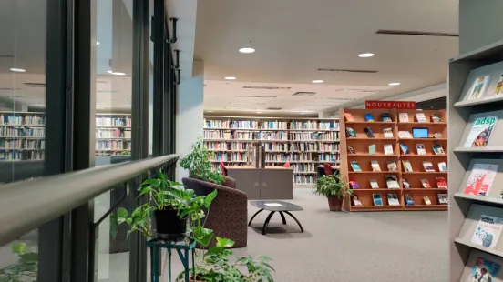 Bibliothèque au campus de Québec