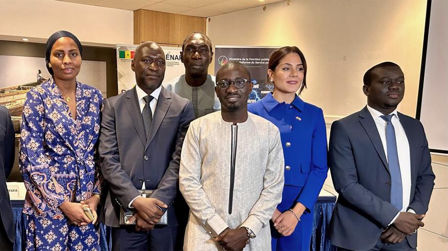 Groupe de personnes lors de la cérémonie d’ouverture de la validation de la Lettre Politique Sectoriel - Ministère de la Fonction Publique, du Travail et de la Réforme du Service Public