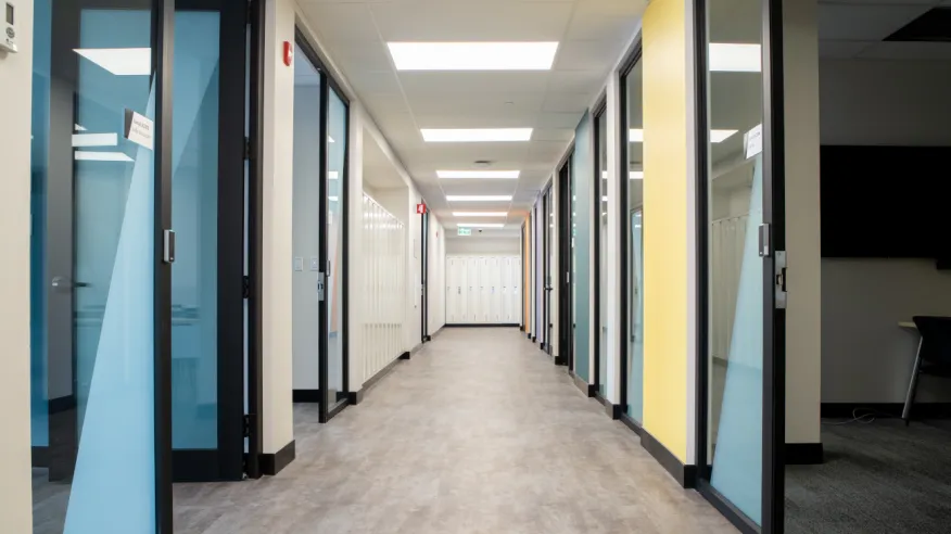 Couloir au campus de Gatineau