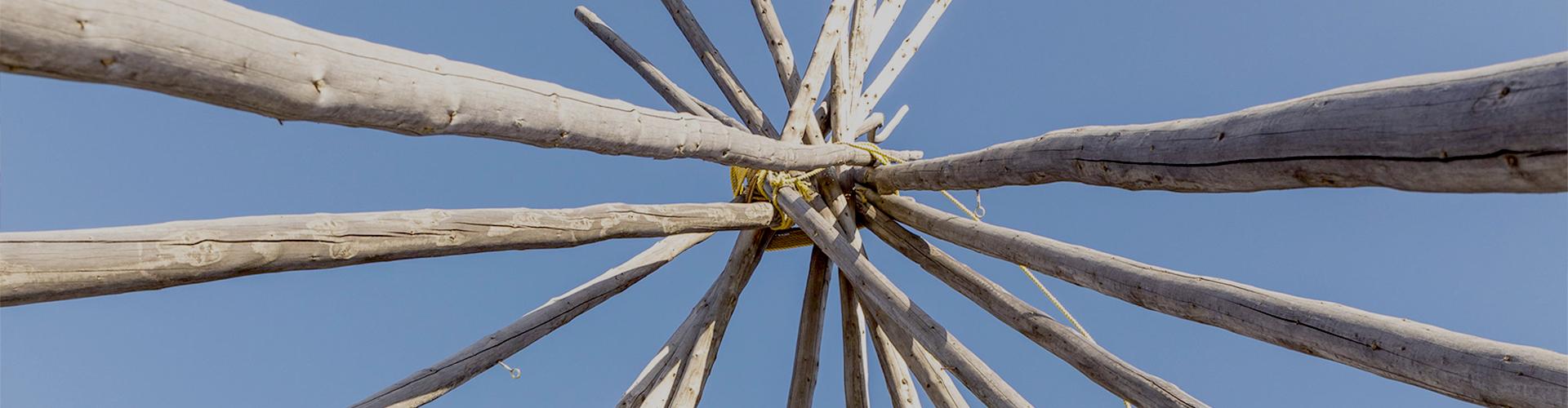 Tipi en bois